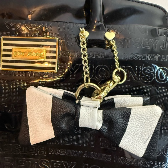 Betsey Johnson Floral Lined Black Handbag - Picture 6 of 6